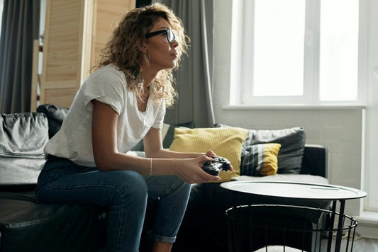 MUJERES EN LOS VIDEOJUEGOS: EXISTIR Y RESISTIR